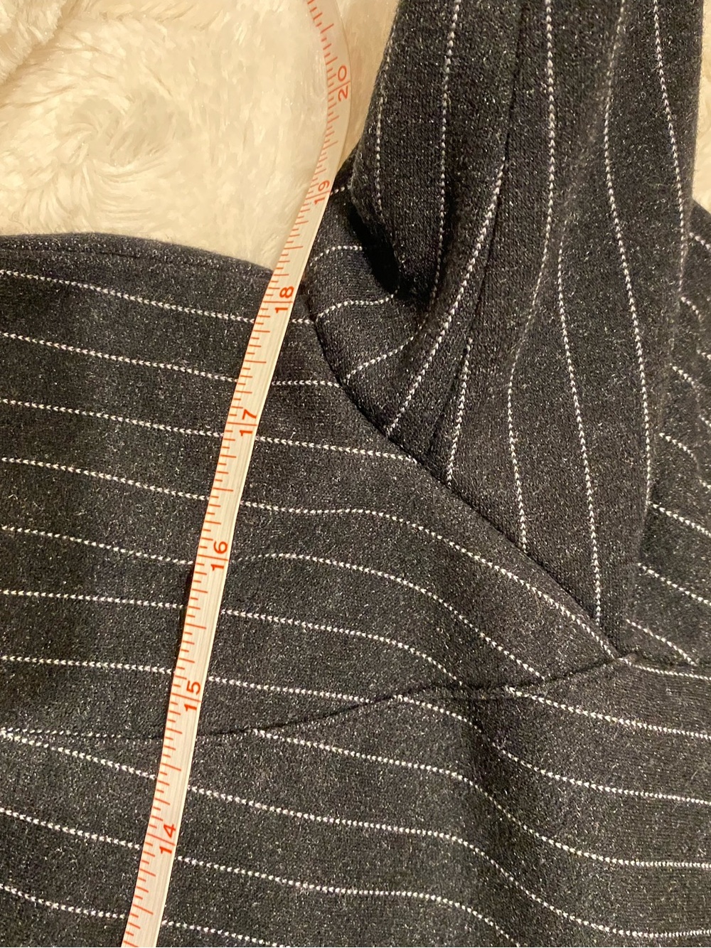 KUT From The Kloth Black Pinstripe Open Blazer size Medium - Picture 11 of 12